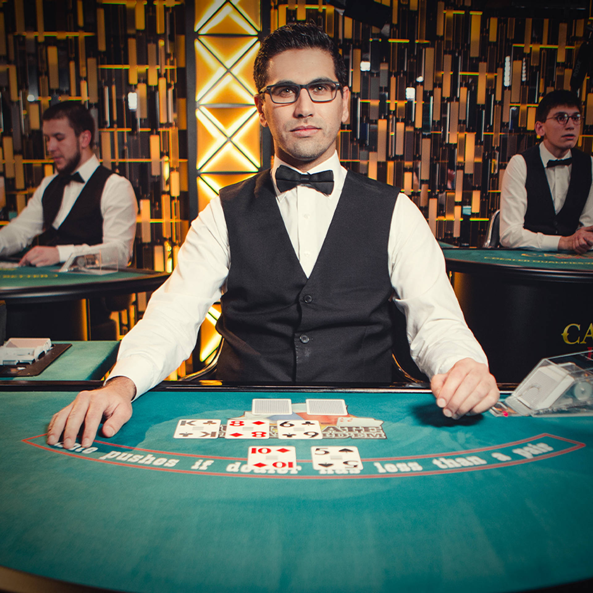 Live Ultimate Texas Hold'em